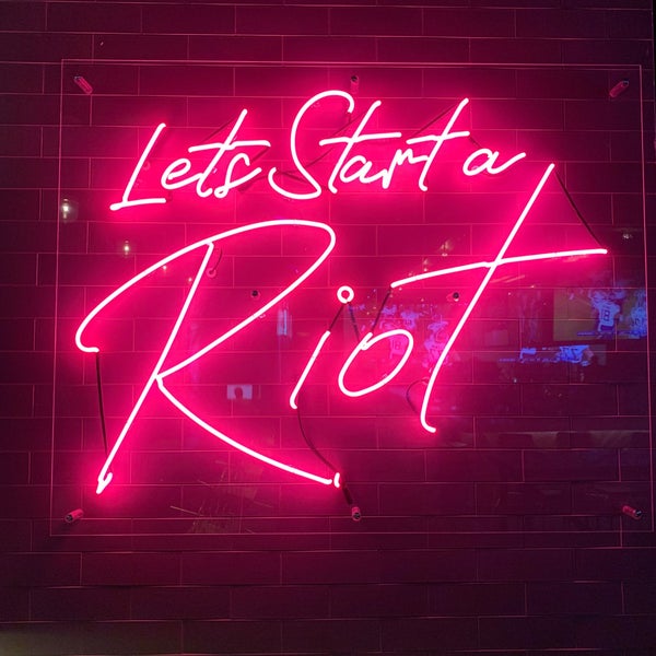 Riot House Downtown Scottsdale 3 tips