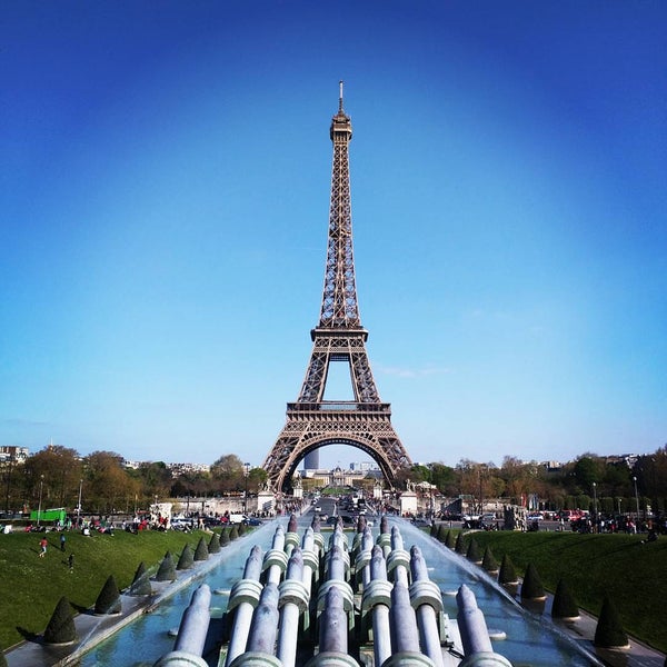 4/19/2016에 Eve H.님이 Hôtel Eiffel Trocadéro에서 찍은 사진