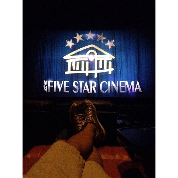 5/3/2014 tarihinde Matthew O.ziyaretçi tarafından MGN Five Star Cinema'de çekilen fotoğraf