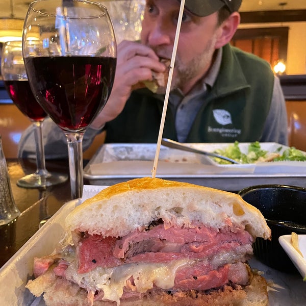 6/4/2022 tarihinde Jeff Chip N.ziyaretçi tarafından Frank&#39;s Steak House'de çekilen fotoğraf