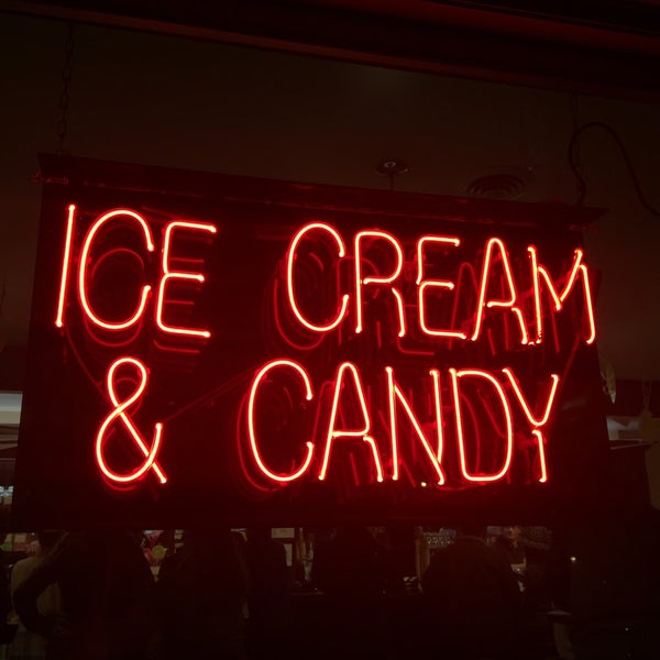 Photo taken at Goody&#39;s Soda Fountain &amp; Candy by Paul R. on 10/21/2017