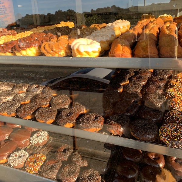 10/27/2019 tarihinde Paul R.ziyaretçi tarafından The Donut Man'de çekilen fotoğraf