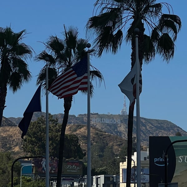 7/25/2023에 H님이 Ovation Hollywood에서 찍은 사진