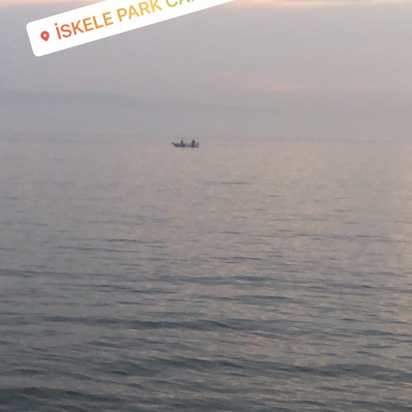 Das Foto wurde bei İskele Park Restaurant von Enes Ö. am 11/18/2019 aufgenommen