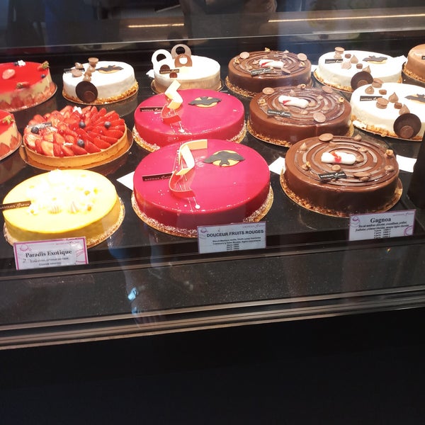 Photos At Des Gateaux Du Pain Bakery In Abidjan