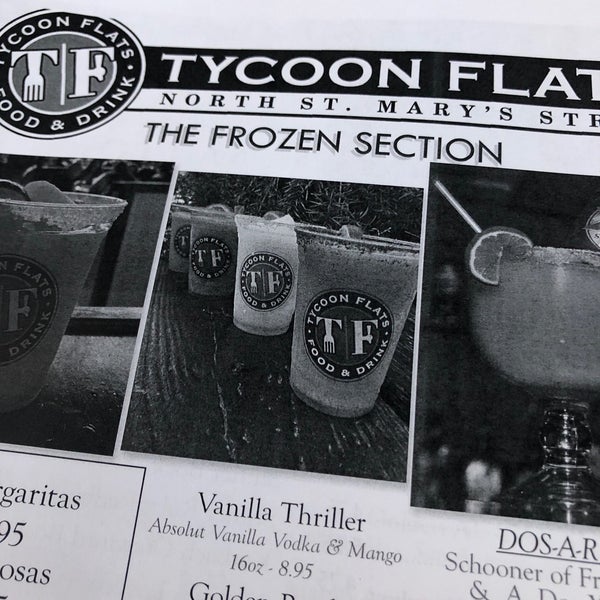 รูปภาพถ่ายที่ Tycoon Flats โดย Toana M. เมื่อ 10/6/2020