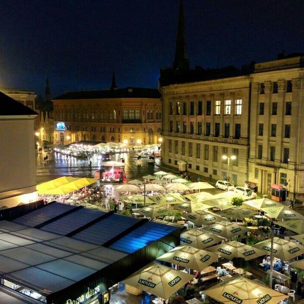 6/23/2015 tarihinde Danielziyaretçi tarafından Doma Hostel in Riga'de çekilen fotoğraf