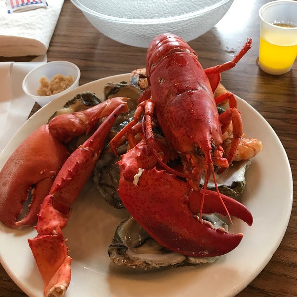 Photo taken at Boston Lobster Feast by Tom M. on 5/10/2020