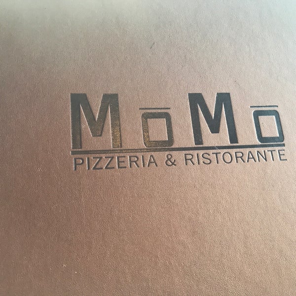 Снимок сделан в MoMo Pizzeria &amp; Ristorante пользователем Jay W. 4/25/2017