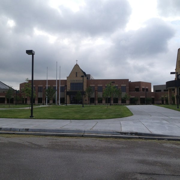 Lourdes High School 1 tip from 100 visitors