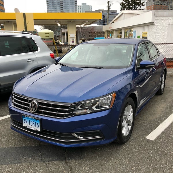 Foto diambil di Prestige Volkswagen of Stamford oleh Andrew M. pada 4/17/2018