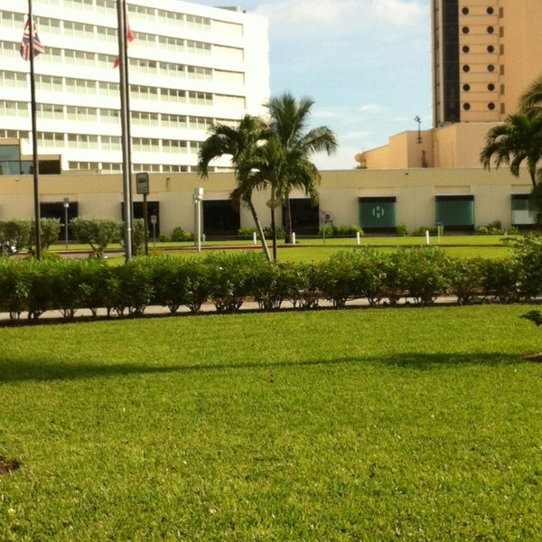 Hair International Salon & Spa Nassau, New Providence District