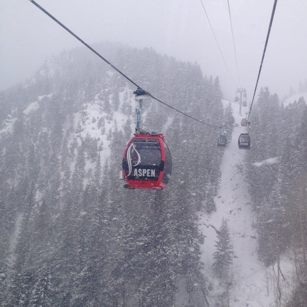 Снимок сделан в Aspen Mountain пользователем Heath T. 2/22/2013