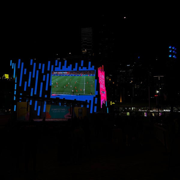 7/27/2023 tarihinde Janaziyaretçi tarafından Federation Square'de çekilen fotoğraf