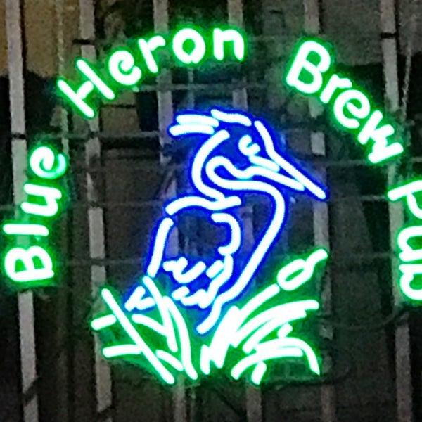 Photo taken at Blue Heron BrewPub by Stews on 1/1/2021