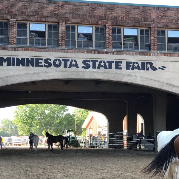 Photos at Leinie Lodge Bandshell Minnesota State Fair 11 tips