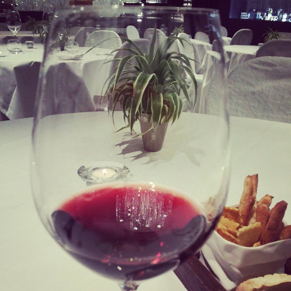 Das Foto wurde bei Quartopiano Suite Restaurant von Simone A. am 10/29/2014 aufgenommen