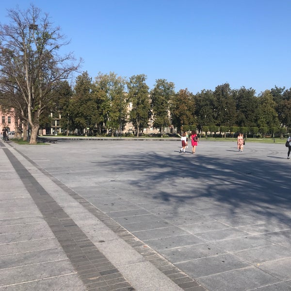9/2/2019 tarihinde Ugne D.ziyaretçi tarafından Lukiškių aikštė | Lukiškės square'de çekilen fotoğraf