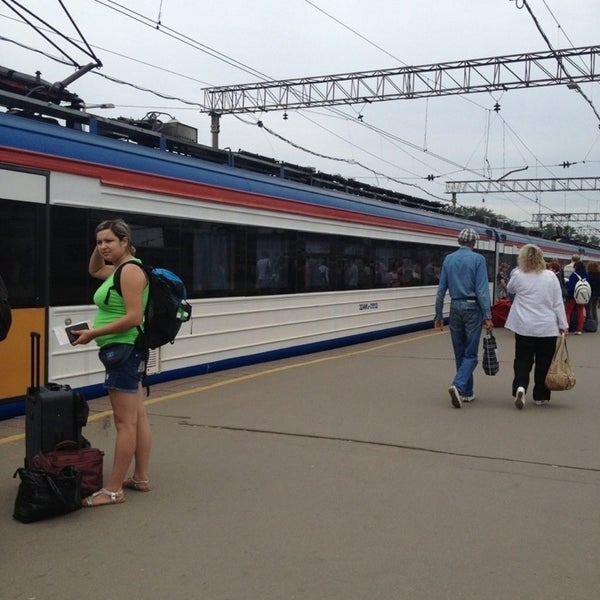 Поезд 054ч, москва — санкт-петербург «гранд-экспресс». 161а поезд. Ласточка эс1 премиум. Поезд 070 москва чита. Локомотив поезд.