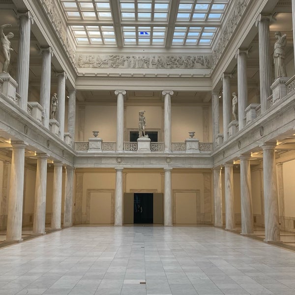 Foto tomada en Carnegie Museum of Natural History  por Afrodet Z. el 5/19/2021