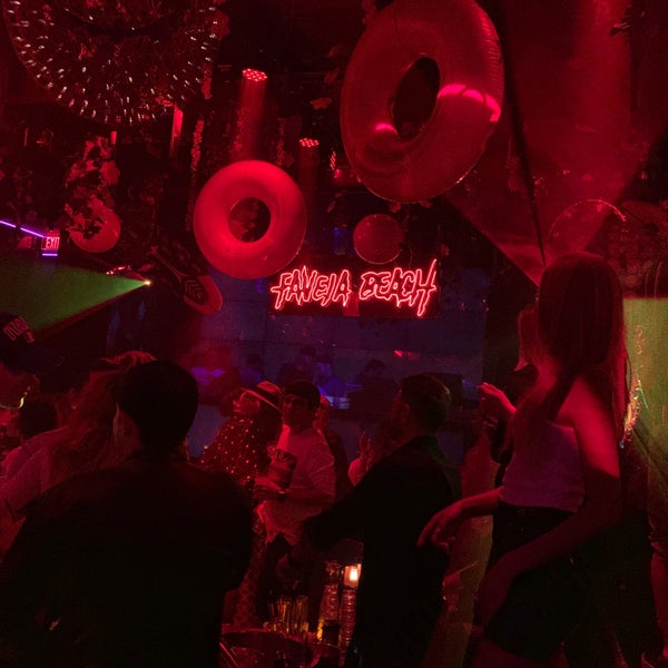 WALL Miami (Now Closed) City Center 2201 Collins Ave