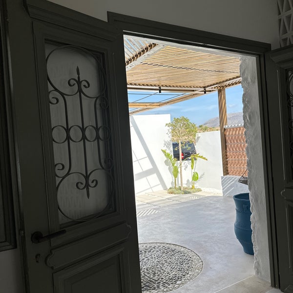 9/4/2023 tarihinde Christos ✈️ C.ziyaretçi tarafından Minois Village Hotel Suites &amp; Spa'de çekilen fotoğraf