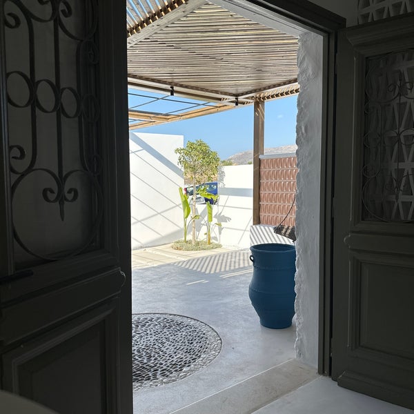 7/3/2023 tarihinde Christos ✈️ C.ziyaretçi tarafından Minois Village Hotel Suites &amp; Spa'de çekilen fotoğraf