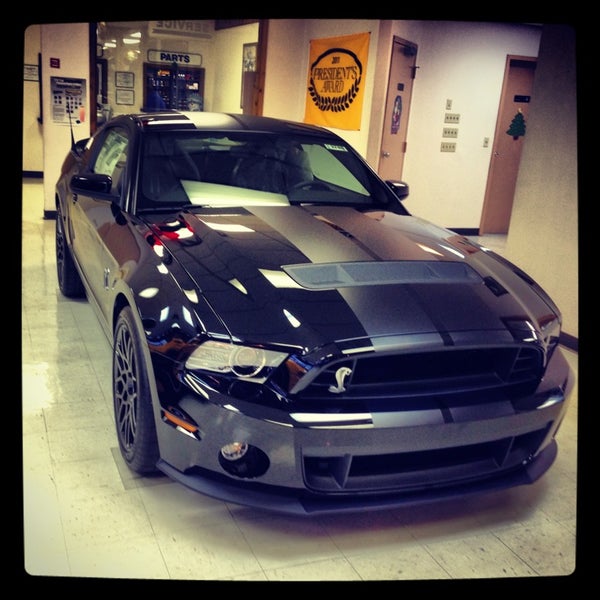 Sunshine Ford (Now Closed) Car Dealership