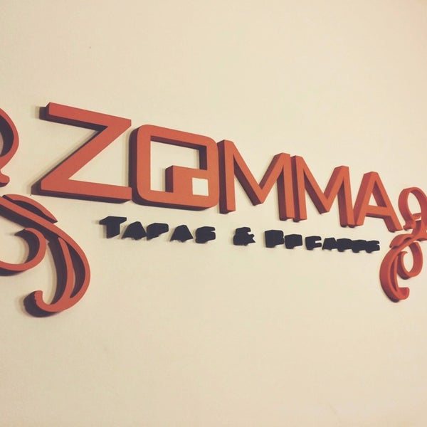 Photo taken at ZOMMA Tapas &amp; Bocados by Aymara Baptiste G. on 3/7/2014