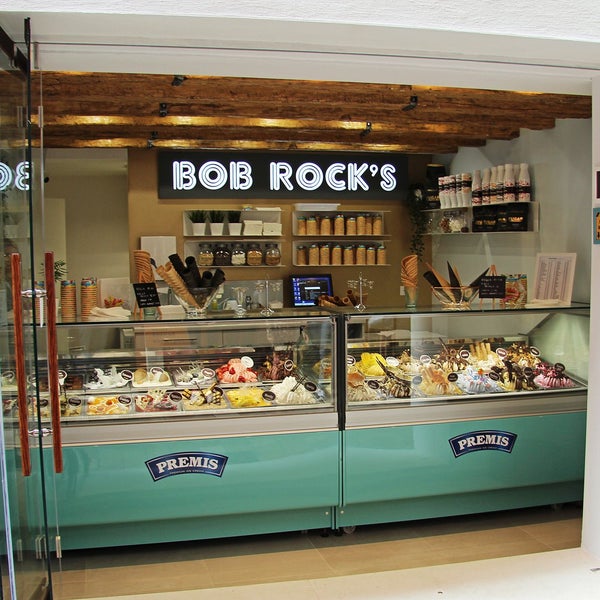 Foto scattata a Bob Rock&#39;s Ice Cream Shop da Bob Rock&#39;s Ice Cream Shop il 5/9/2019