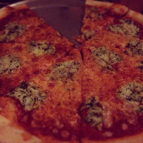 Photo taken at Onesto Pizza &amp; Trattoria by Brad C. on 1/18/2014