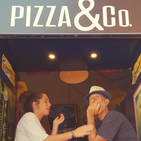 Foto diambil di Pizza &amp; Co. oleh Maurizio O. pada 5/10/2019