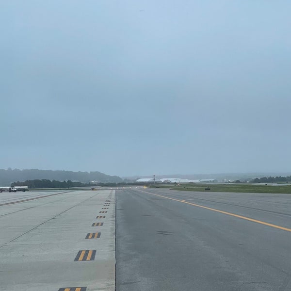 8/29/2023にKit 阿.がPortland International Jetport (PWM)で撮った写真