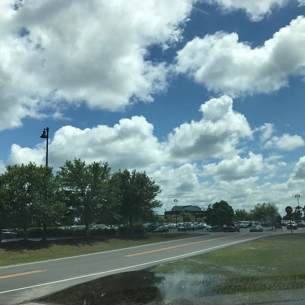 4/25/2017에 Nick N.님이 Wilmington International Airport (ILM)에서 찍은 사진