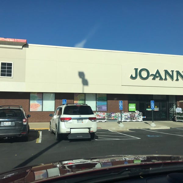 JOANN Fabrics and Crafts Saint Clairsville, OH