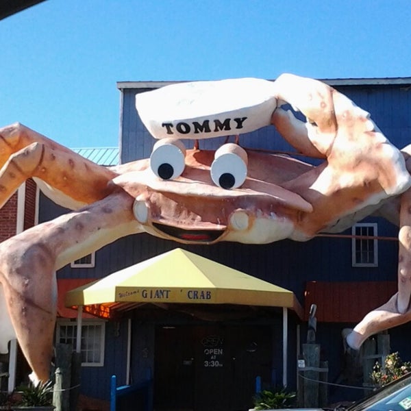 Das Foto wurde bei Giant Crab Seafood Restaurant von dianna s. am 2/24/2013 aufgenommen