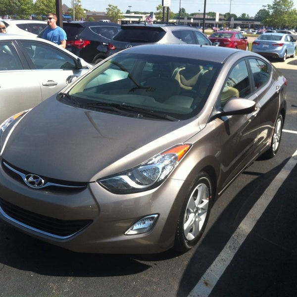 Fox Hyundai Kia Car Dealership in Grand Rapids