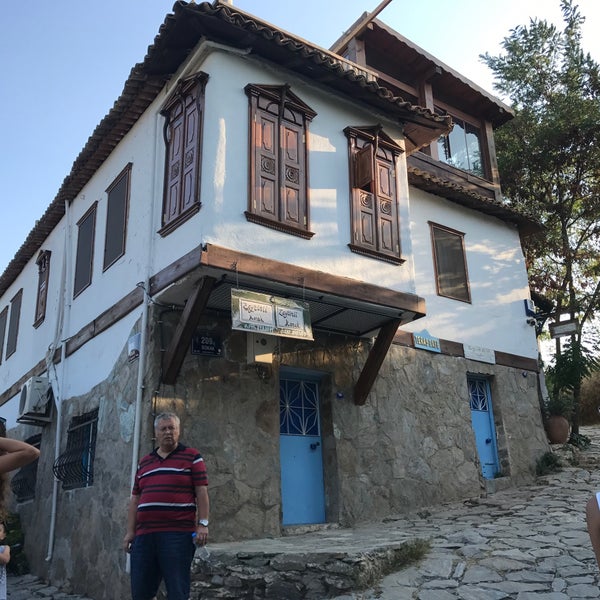 8/19/2017 tarihinde Turhan B.ziyaretçi tarafından Zeytinli Konak'de çekilen fotoğraf