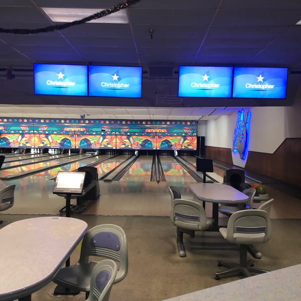 Photos at Pin Chasers (Veterans) 18 tips from 1924 visitors