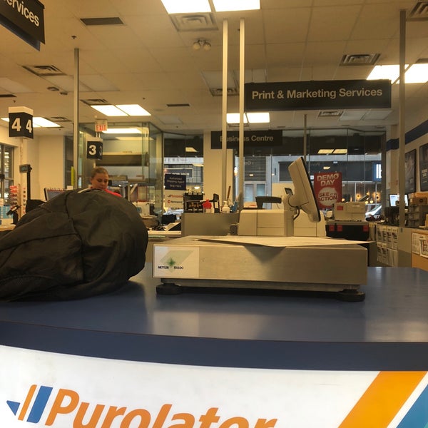 Staples Office Supply Store in Toronto