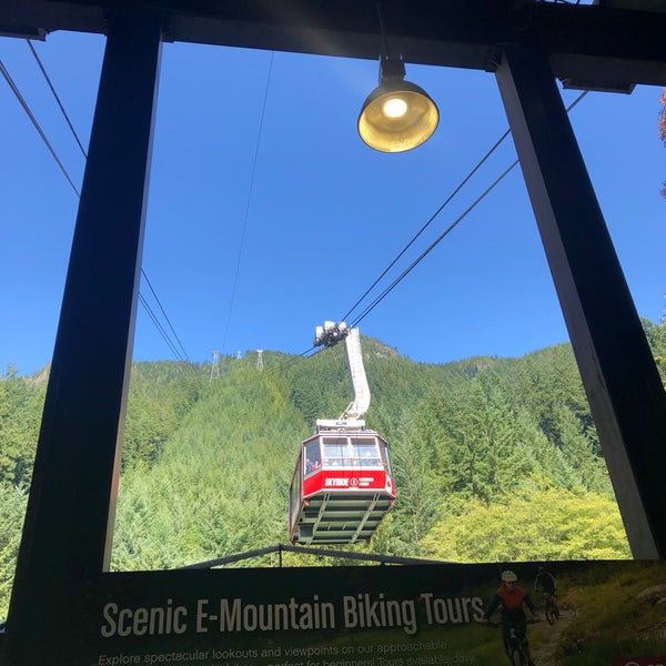 8/25/2019 tarihinde Julieta J.ziyaretçi tarafından Grouse Gondola'de çekilen fotoğraf