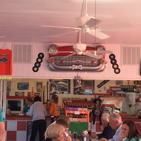 Stewart's Root Beer - American Restaurant