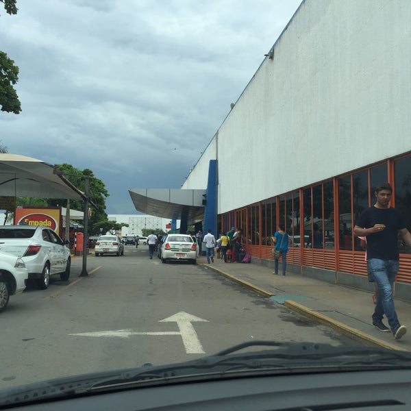 Foto scattata a Araguaia Shopping da Pedro V. il 2/5/2016