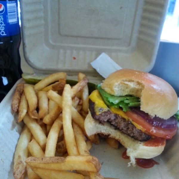 Photo taken at Burger Burger by Larry M. on 2/25/2014
