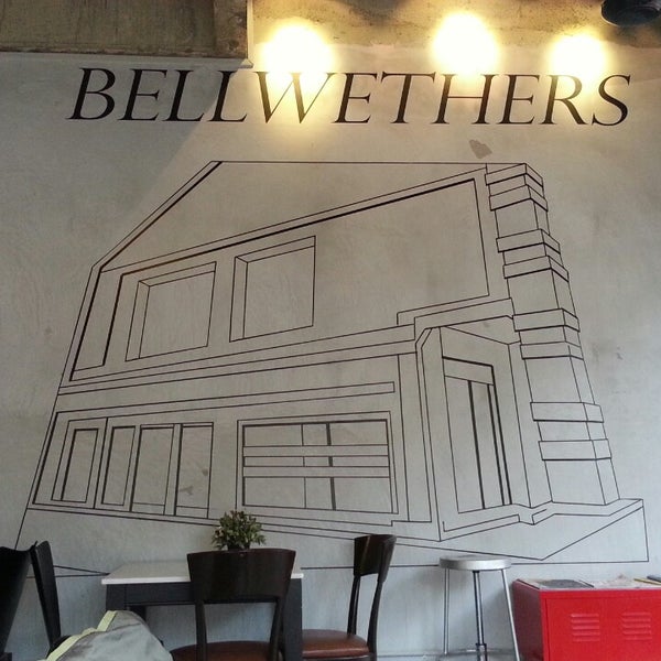 Das Foto wurde bei Bellwethers Bistro Bar von Alex T. am 5/11/2013 aufgenommen