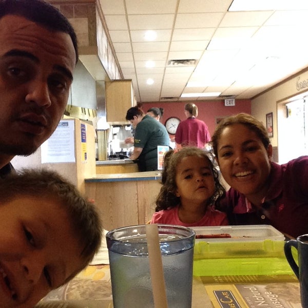 Griddlers Cafe (Now Closed) Diner in South Milwaukee