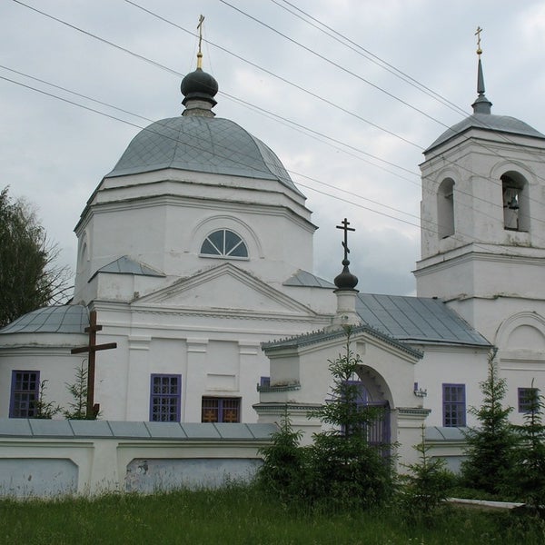 Храм Петра и Павла в Репьевке