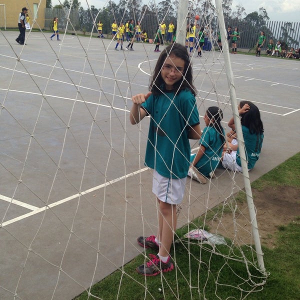 Colegio Terranova Education in Quito