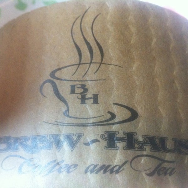 Photo taken at Brew Haus Coffee &amp; Tea by Beni G. on 3/25/2013