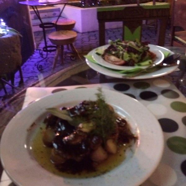 1/11/2014 tarihinde Елена С.ziyaretçi tarafından Funcho Gourmet'de çekilen fotoğraf